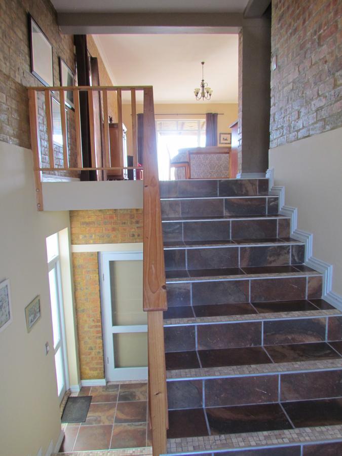 Hotel Golfer'S Retreat à Langebaan Extérieur photo